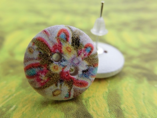 Preview: Holzknopf Ohrstecker Blumen Blüte Oktoberfest